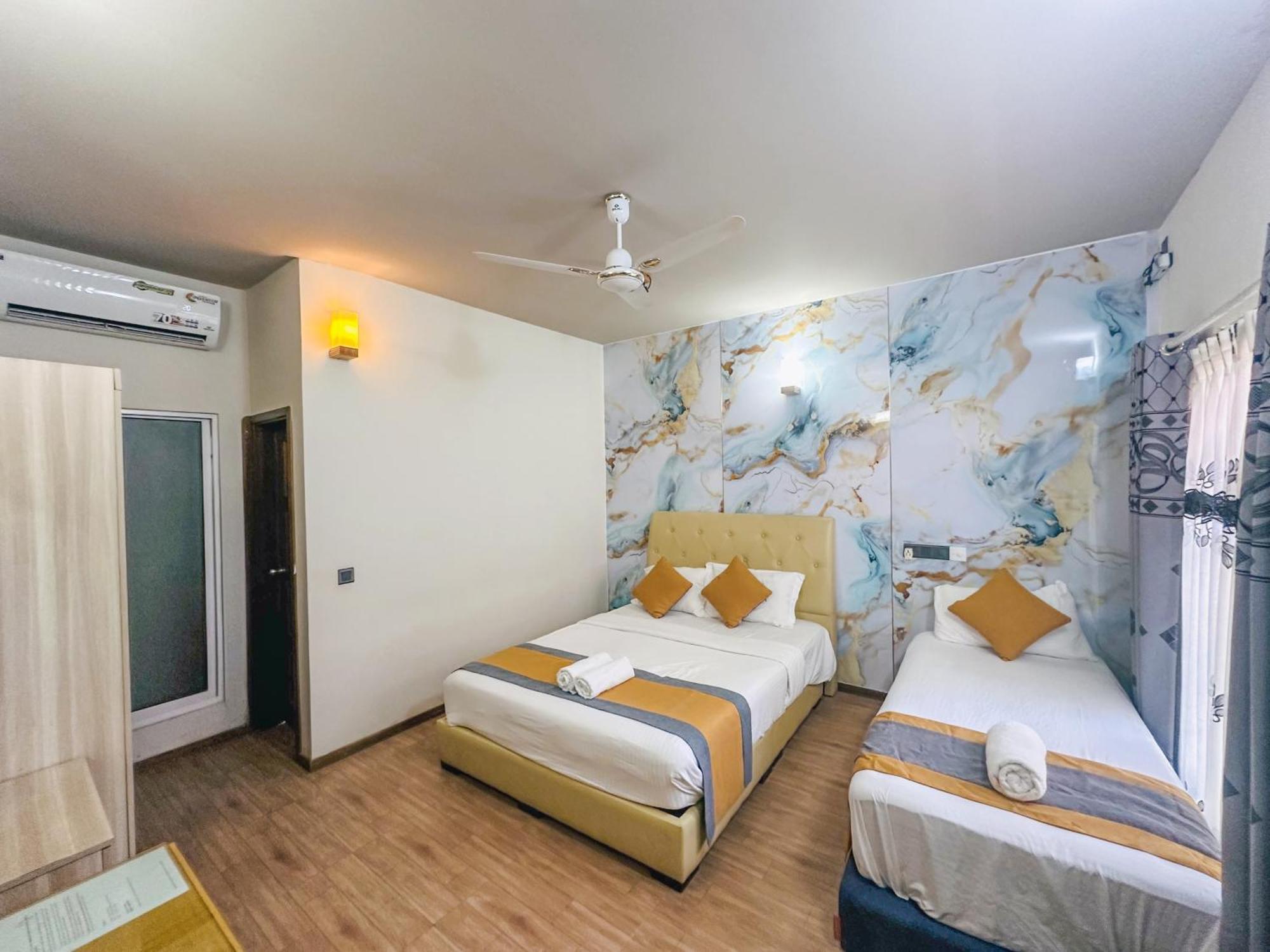 Lacasa Villa Ukulhas Island Exterior photo
