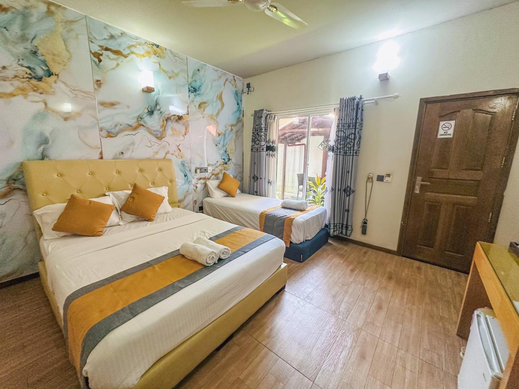 Lacasa Villa Ukulhas Island Exterior photo